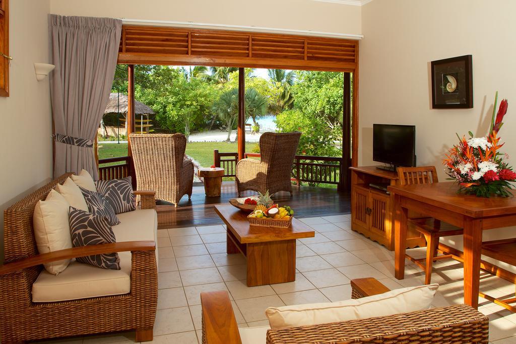Les Villas D'Or Anse Volbert Village Rom bilde